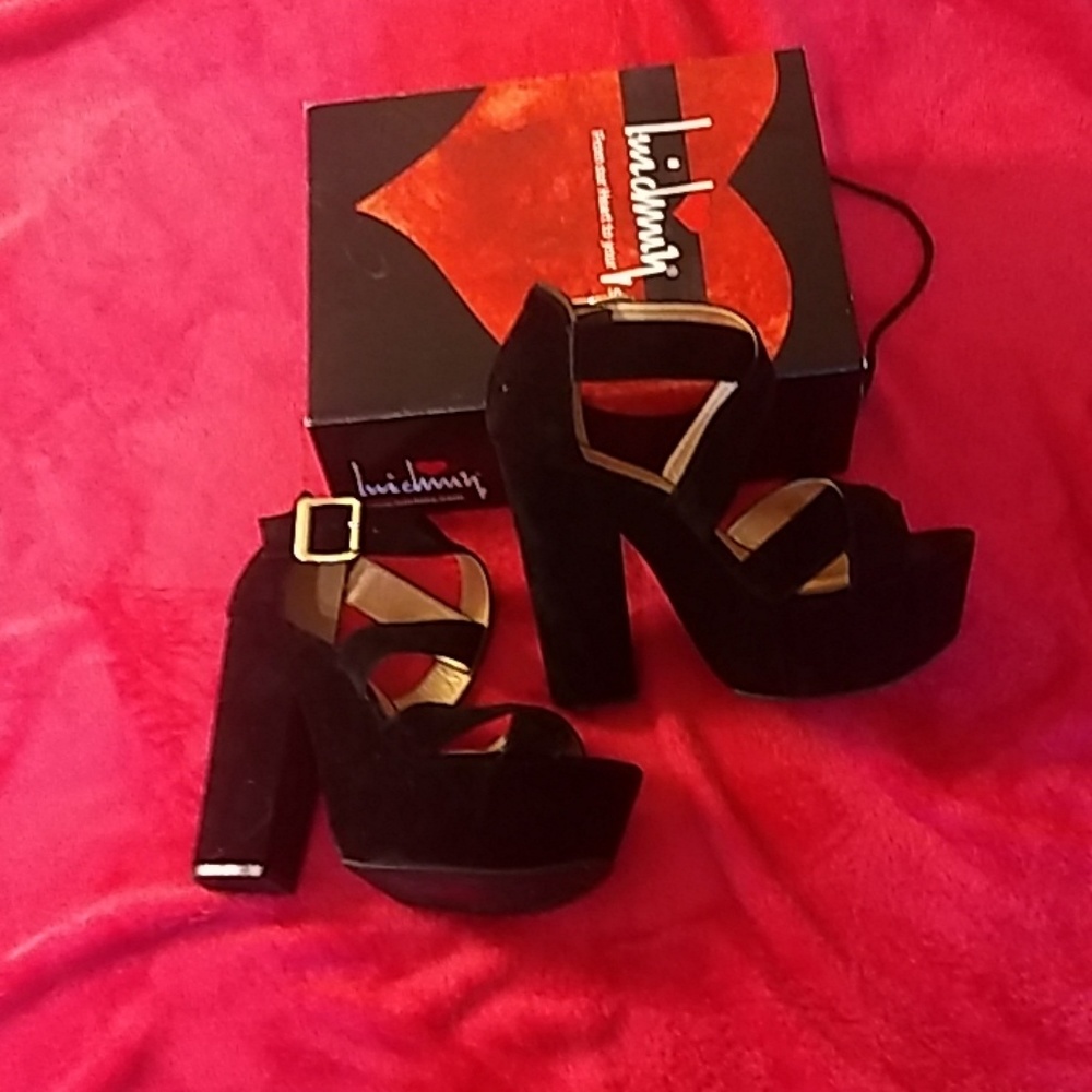 Luichiny Van Buren Super Platform Sandals